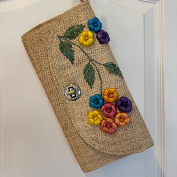 Mr. Norman Handbags - Vintage Mr Norman Woven Straw Floral Clutch Made in Philippines